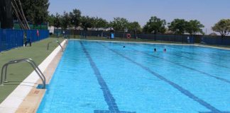 Imagen de archivo de la piscina municipal