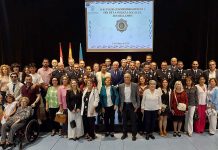 La Policía de Socuéllamos homenajea a agentes locales fallecidos