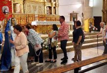 FOTOS Y VIDEOS DEL BESAMANOS E IMPOSICIÓN DE MEDALLAS DE LA VIRGEN DE LOS DOLORES