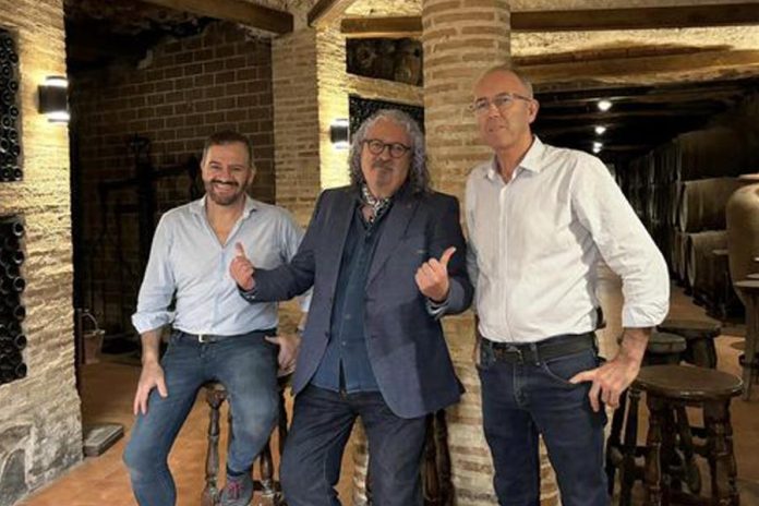 DESTACADA VARIOTINTO EHD