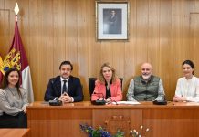 MicroBank y el Ayuntamiento de Socuéllamos firman un convenio de colaboración con una línea de un millón de euros para potenciar el autoempleo y la actividad emprendedora