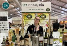 Explotaciones Hermanos Delgado lleva el nombre de Socuéllamos a la élite mundial del vino en VINITALY