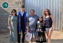 Luis Izquierdo revalida como campeón en el Concurso de Gachas del Barrio Casqueral.