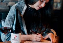 El jurado falla los ganadores de los certámenes Literario y de Fotografía ‘Vinos de La Mancha’.