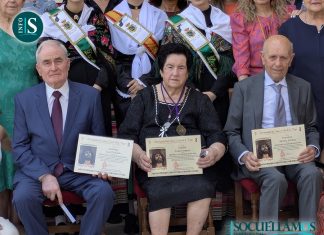 La Hermandad del Santísimo Cristo de la Vega homenajea a sus mayores