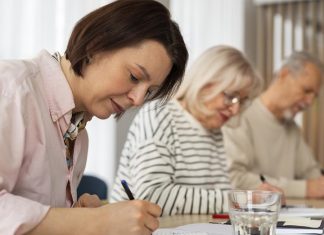 Abierto el plazo de matrícula extraordinaria para la educación de adultos en el Aula de Socuéllamos del CEPA Simienza