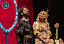 «La farsa del siglo de Oro 2.0» saca la sonrisa al público en el Reina Sofía